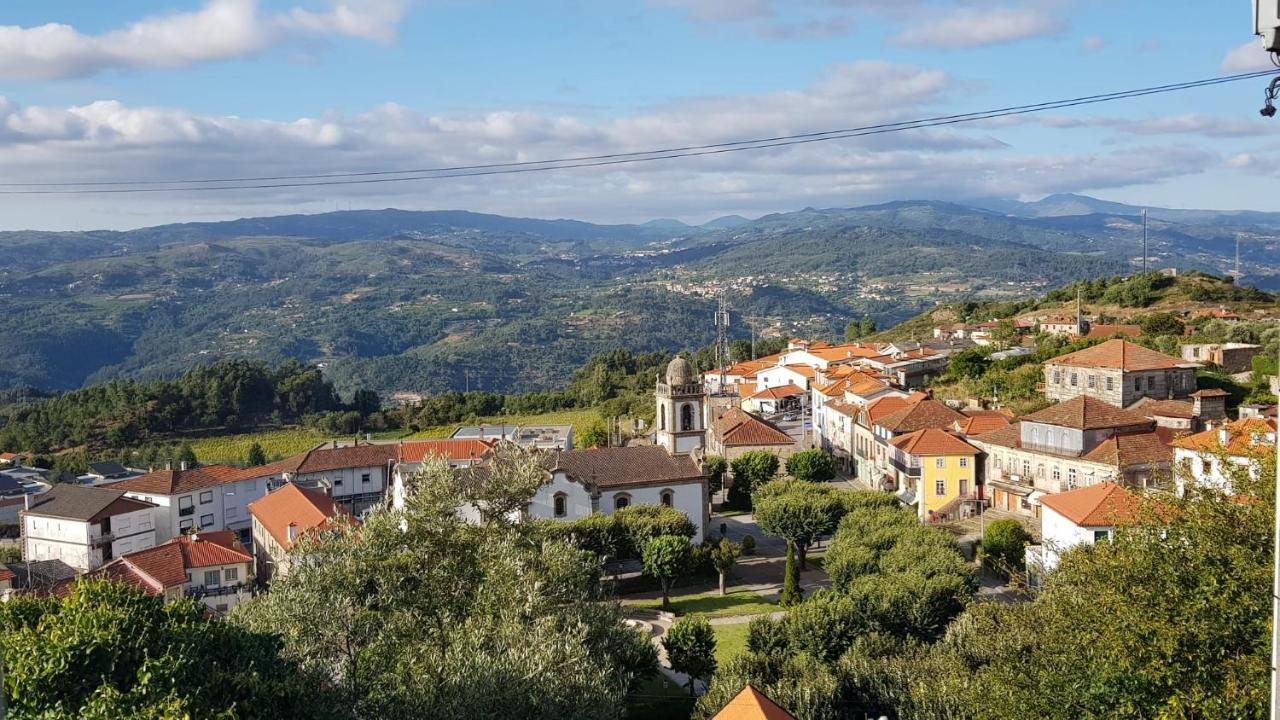 Casa Da Zefinha, Em Cinfaes, No Douro Lägenhet Exteriör bild