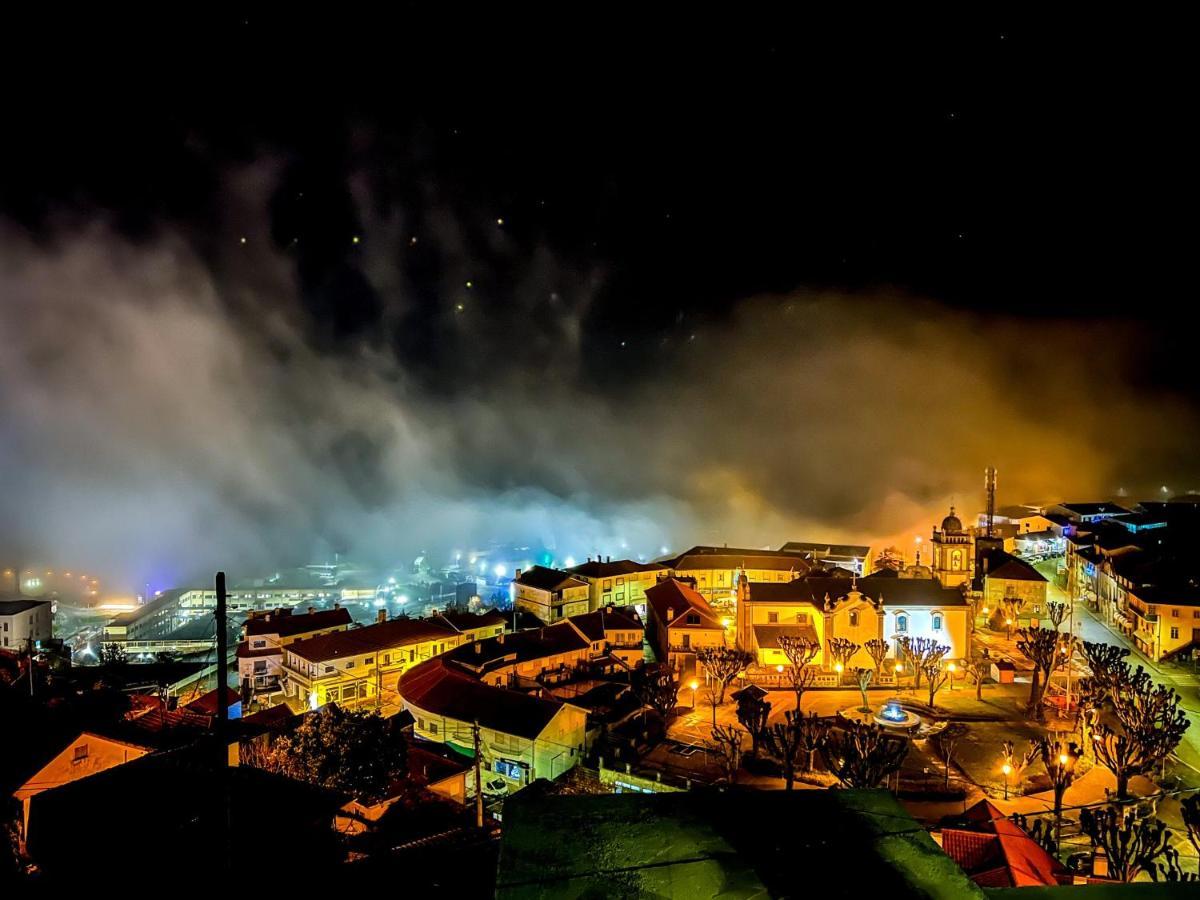 Casa Da Zefinha, Em Cinfaes, No Douro Lägenhet Exteriör bild